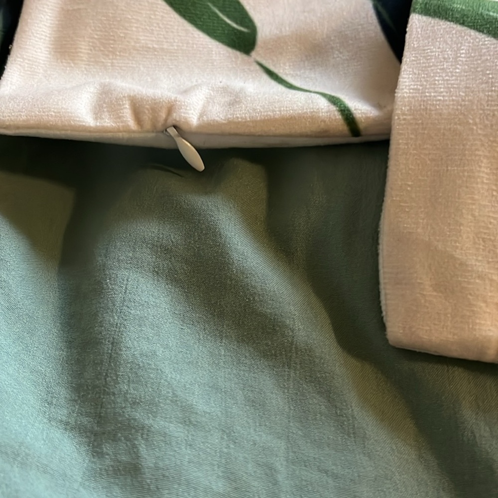NWT set of three pillow covers, great for outdoor and indoor! - Picture 3 of 4